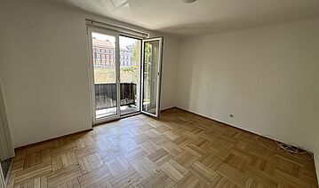 Eigen­tums­woh­nung mit Balkon, Graz-Nähe Fachhochschule