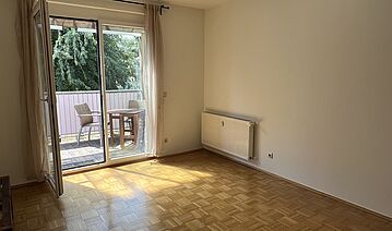 Eigen­tums­woh­nung mit Balkon und Carport, Graz-Liebenau